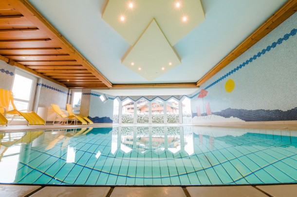 Indoor-Pool