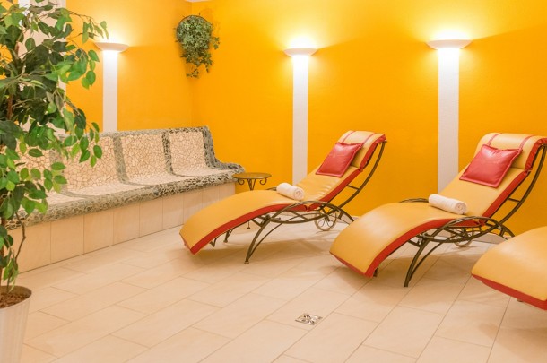 Wellness-Liegebereich im Hotel Brückenwirt